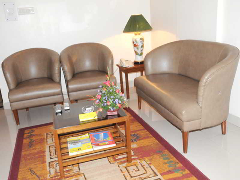 העיר בנגלור Upar Hotels Indiranagar מראה חיצוני תמונה