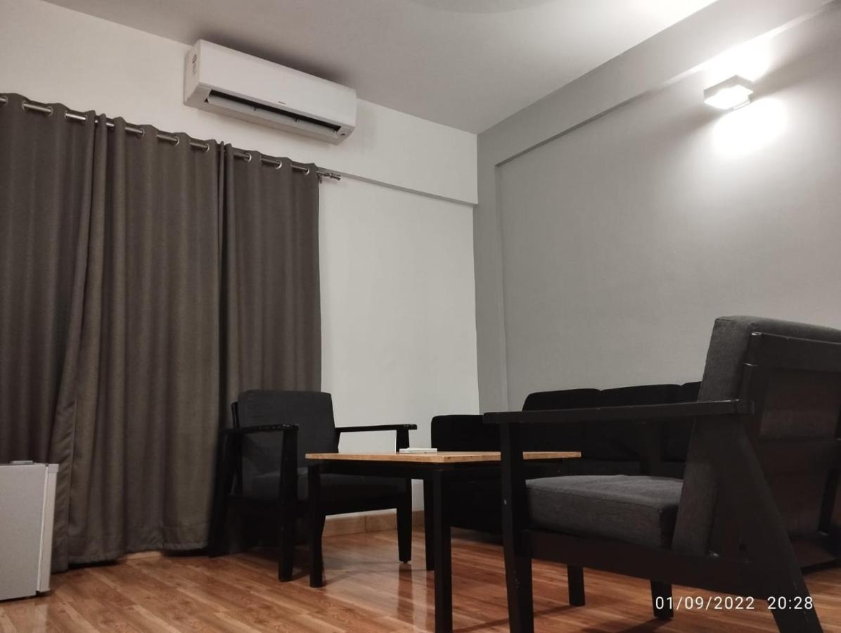 העיר בנגלור Upar Hotels Indiranagar מראה חיצוני תמונה