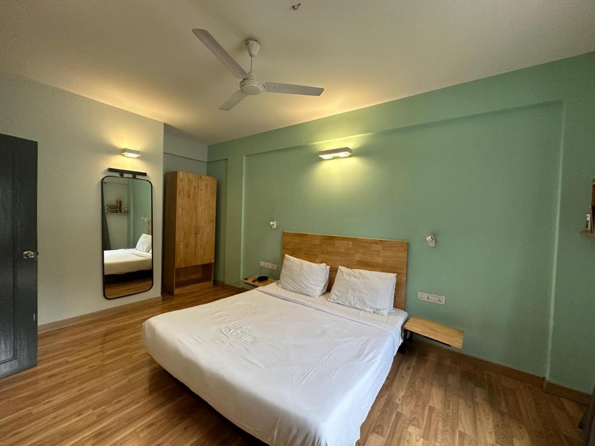 העיר בנגלור Upar Hotels Indiranagar מראה חיצוני תמונה
