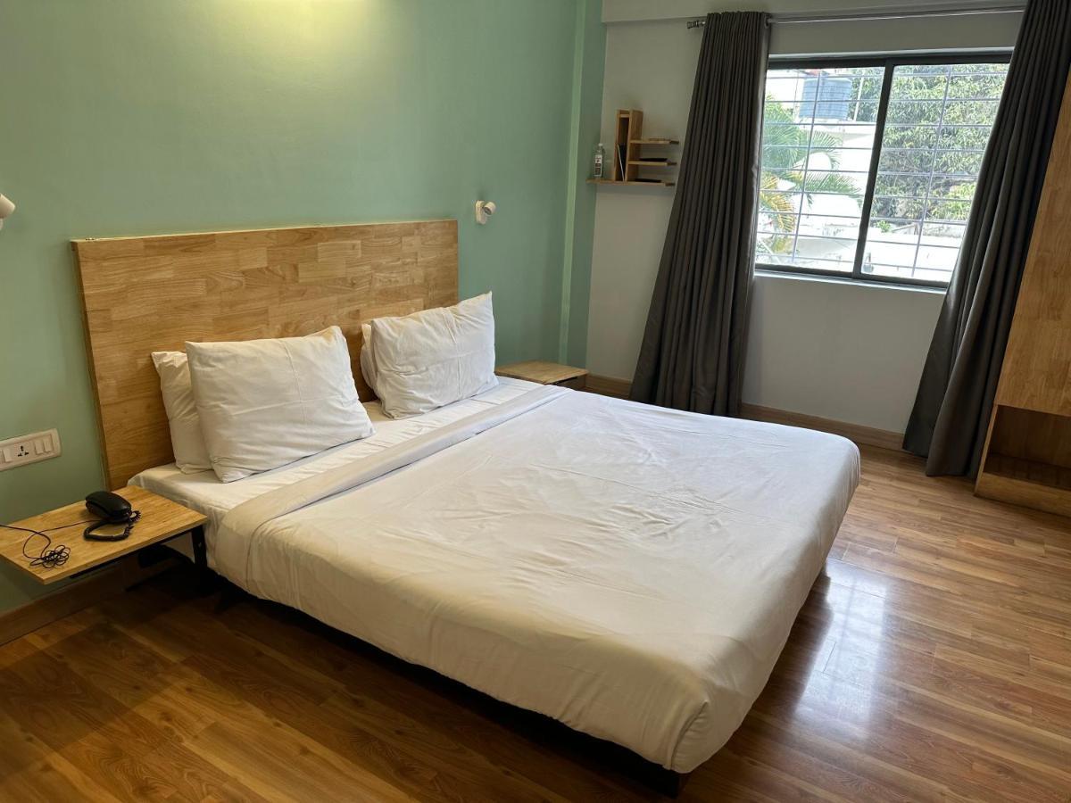 העיר בנגלור Upar Hotels Indiranagar מראה חיצוני תמונה