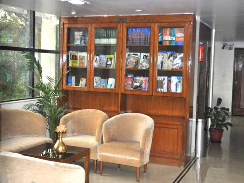 העיר בנגלור Upar Hotels Indiranagar מראה חיצוני תמונה